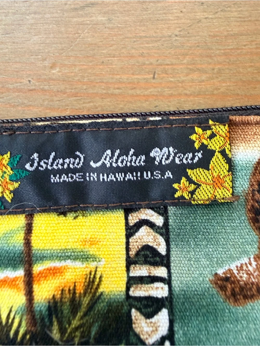 Island Aloha Wear Hawaiian Print Coin Pouch Card Wallet Teal & Brown Palm Trees